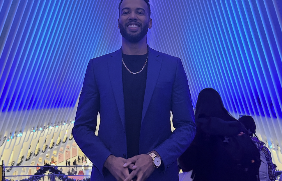 Manuel at the Oculus Gallery in the World Trade Center in New York